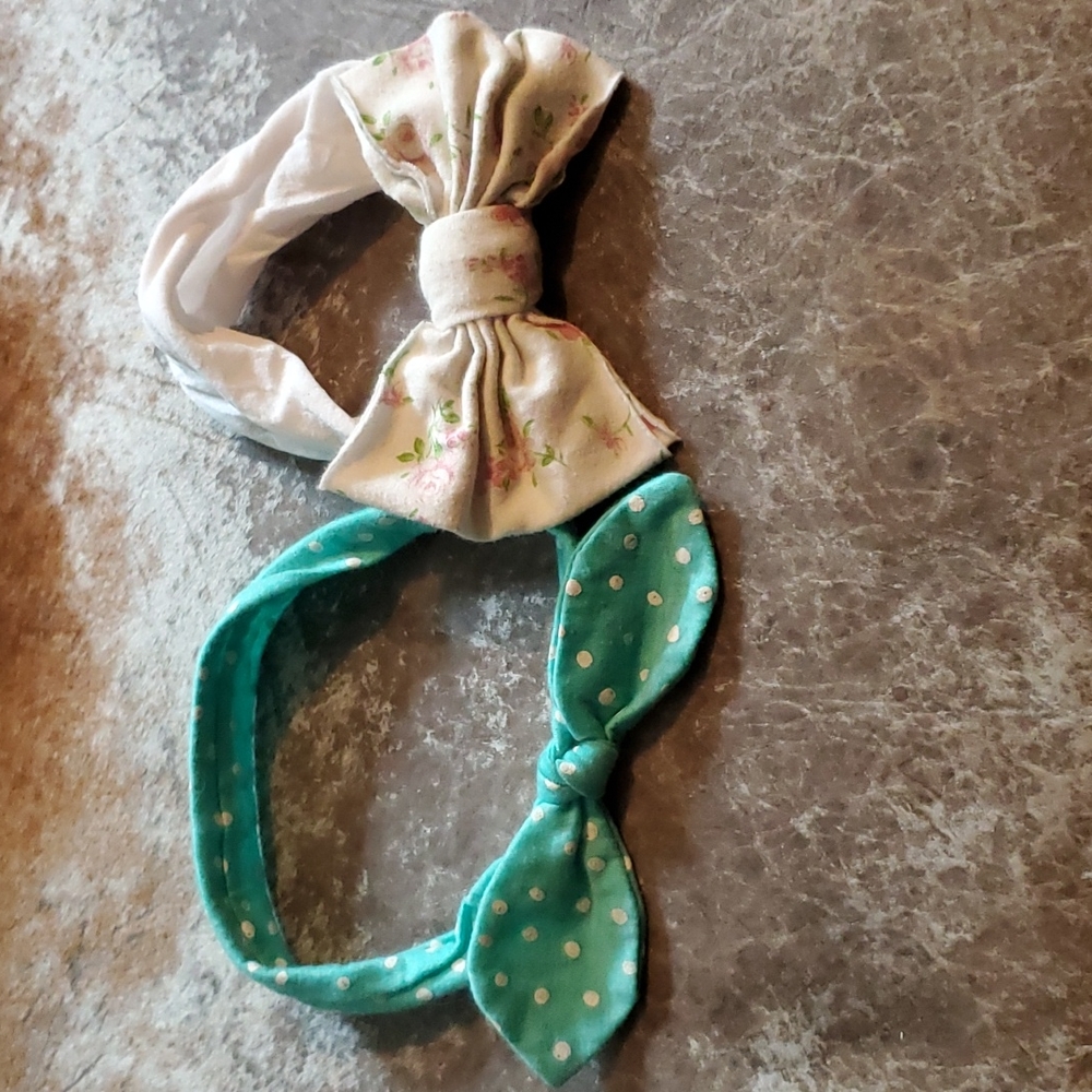 2 little girl headbands